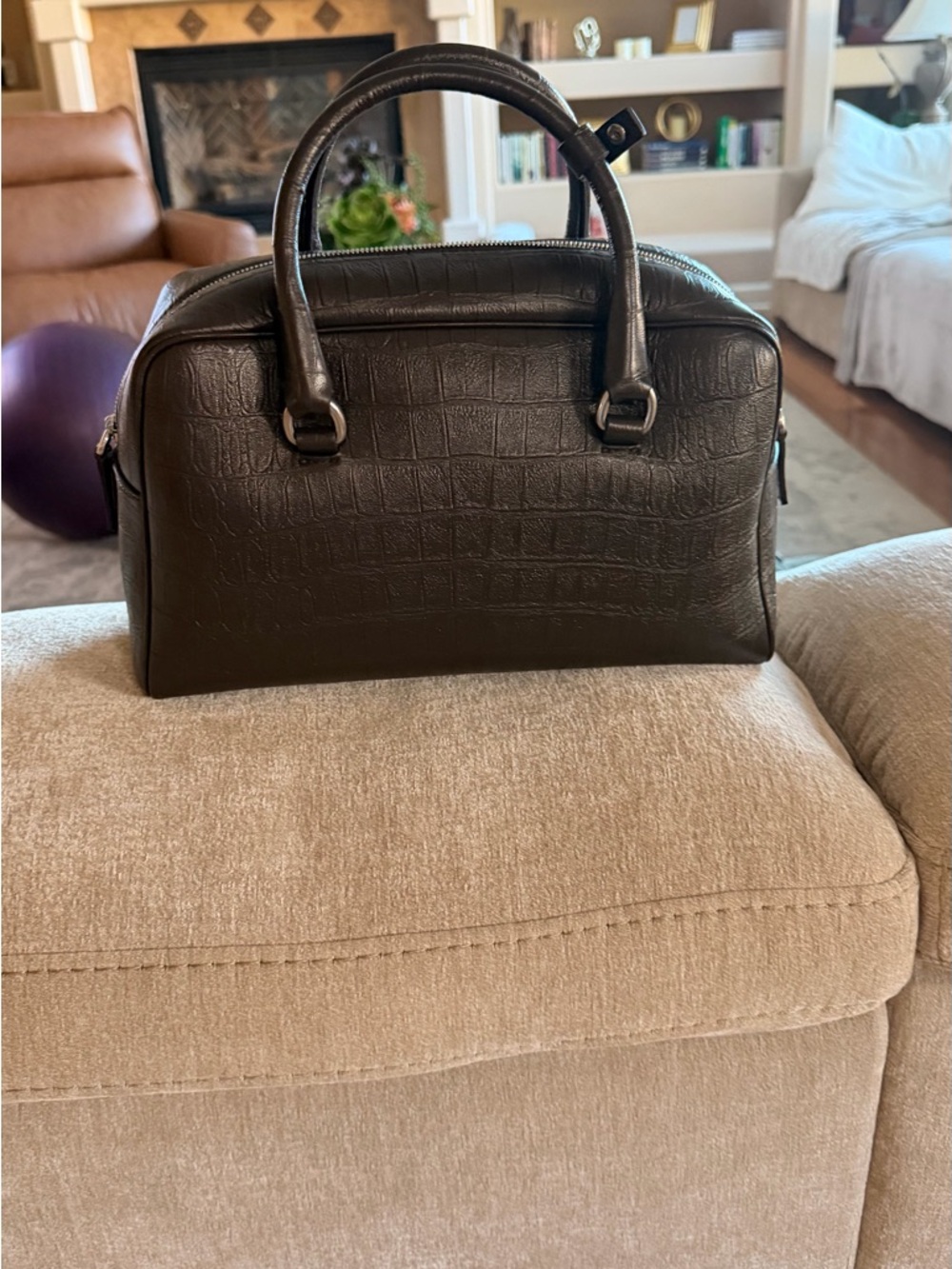 Classic brown chocolate Croc-Embossed Leather Handbag